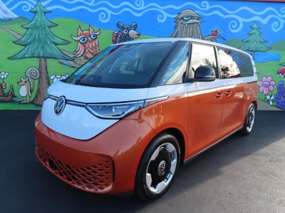 2025 Volkswagen ID. Buzz Pro S Plus