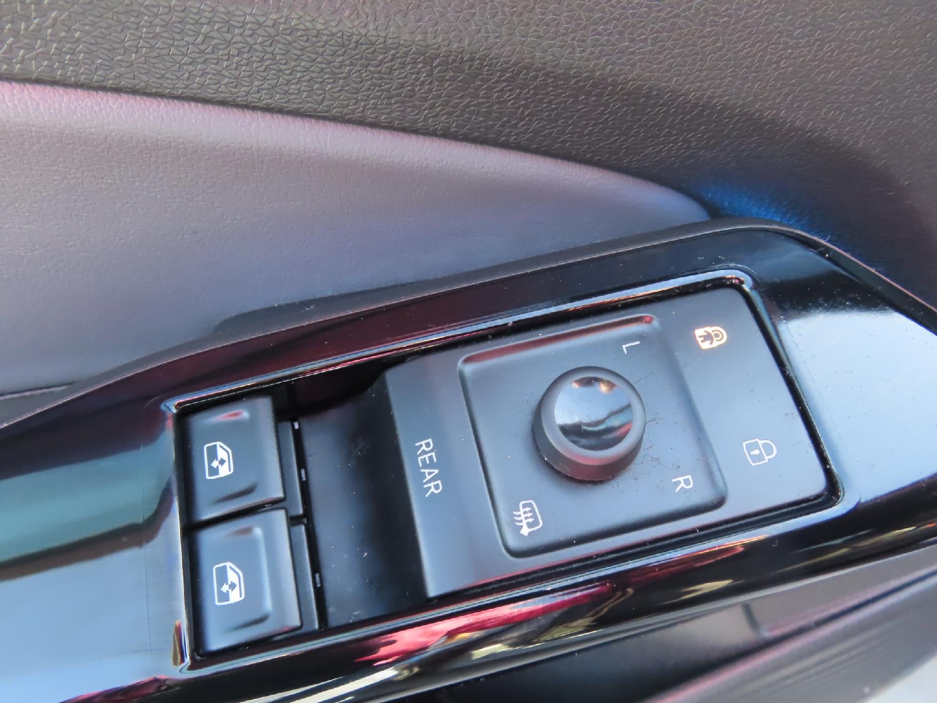 2022 Volkswagen ID.4 Pro