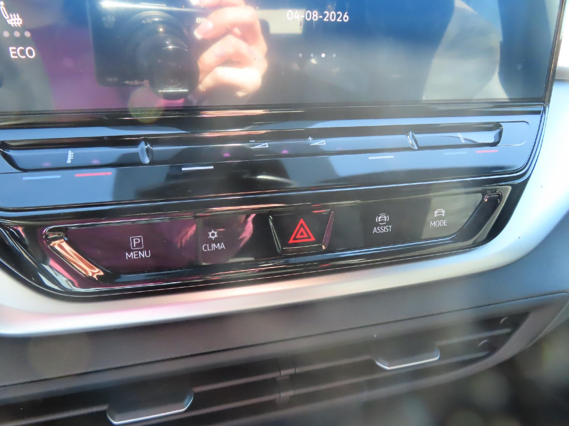 2022 Volkswagen ID.4 Pro