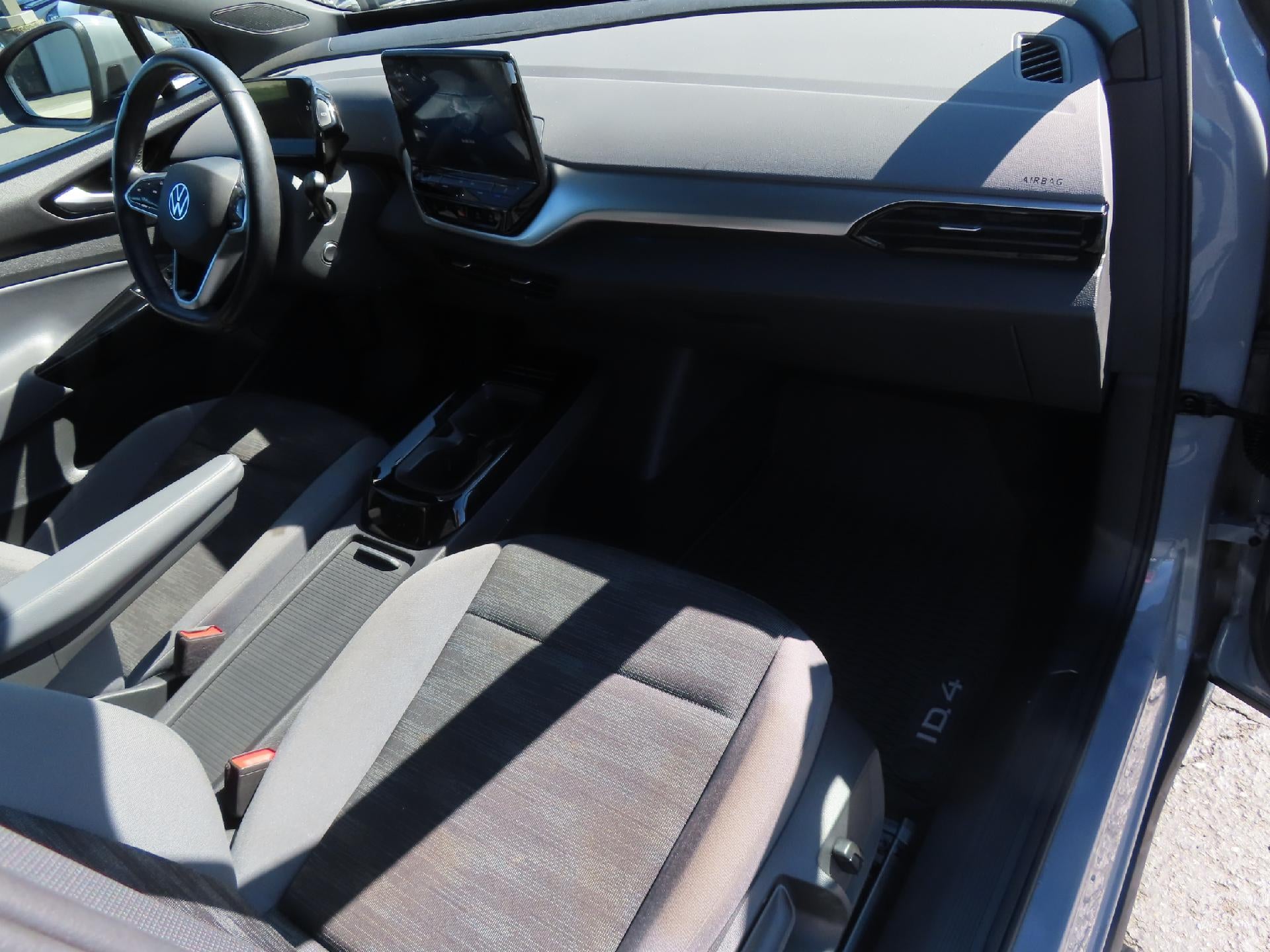 2022 Volkswagen ID.4 Pro