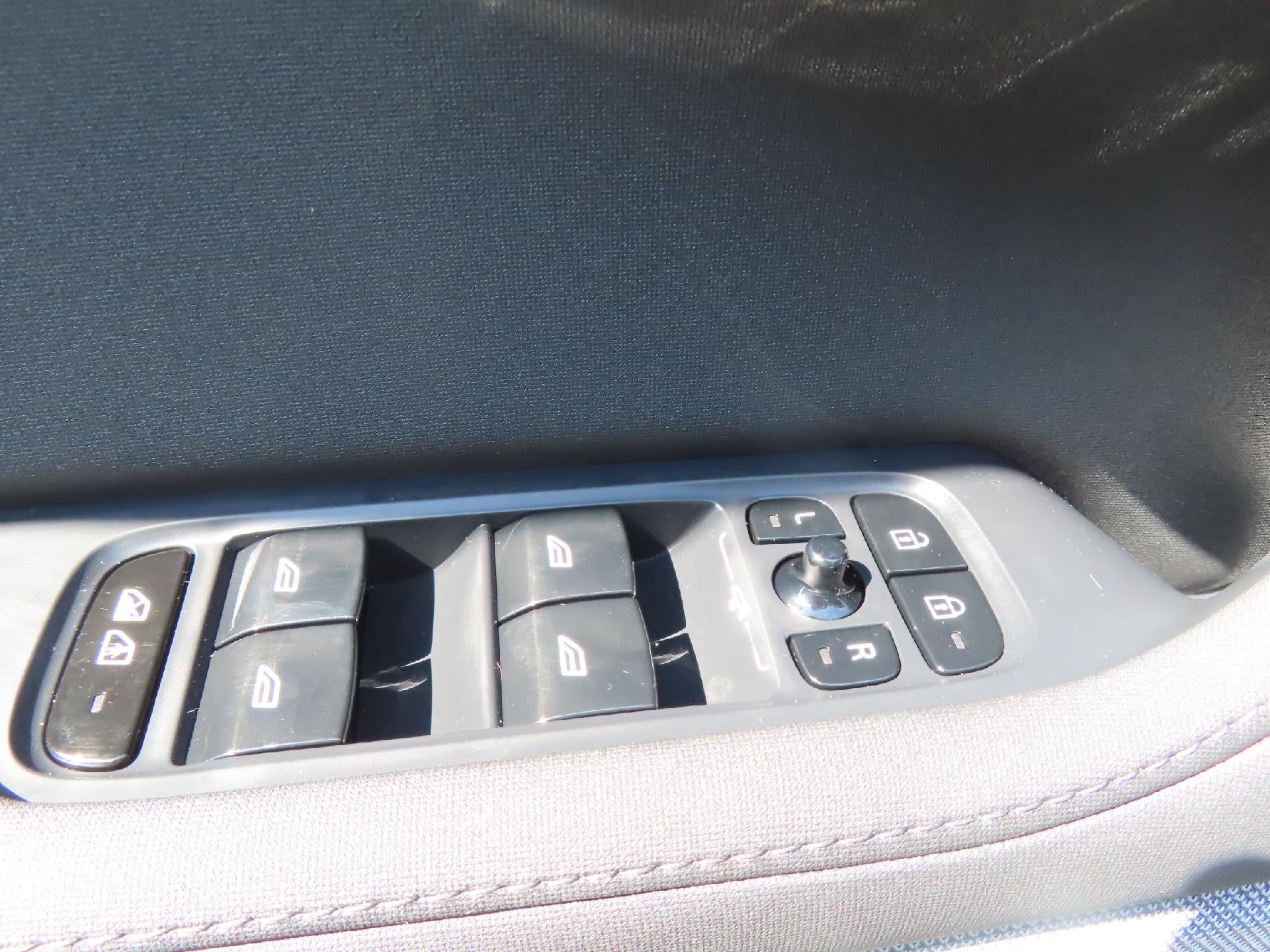 2023 Polestar 2 Long Range Dual Motor