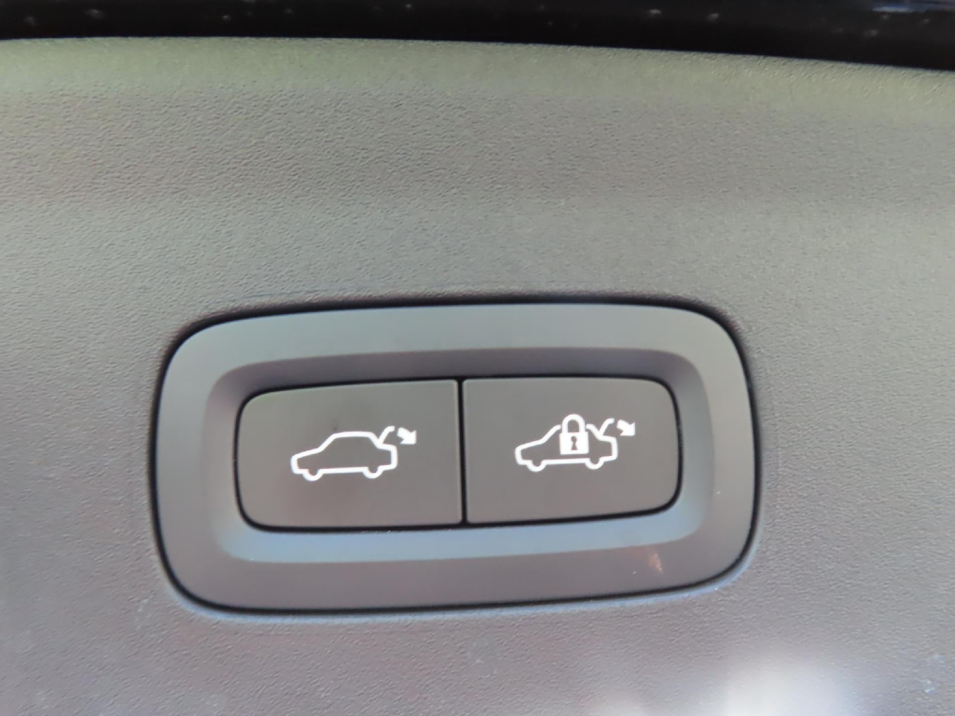 2023 Polestar 2 Long Range Dual Motor