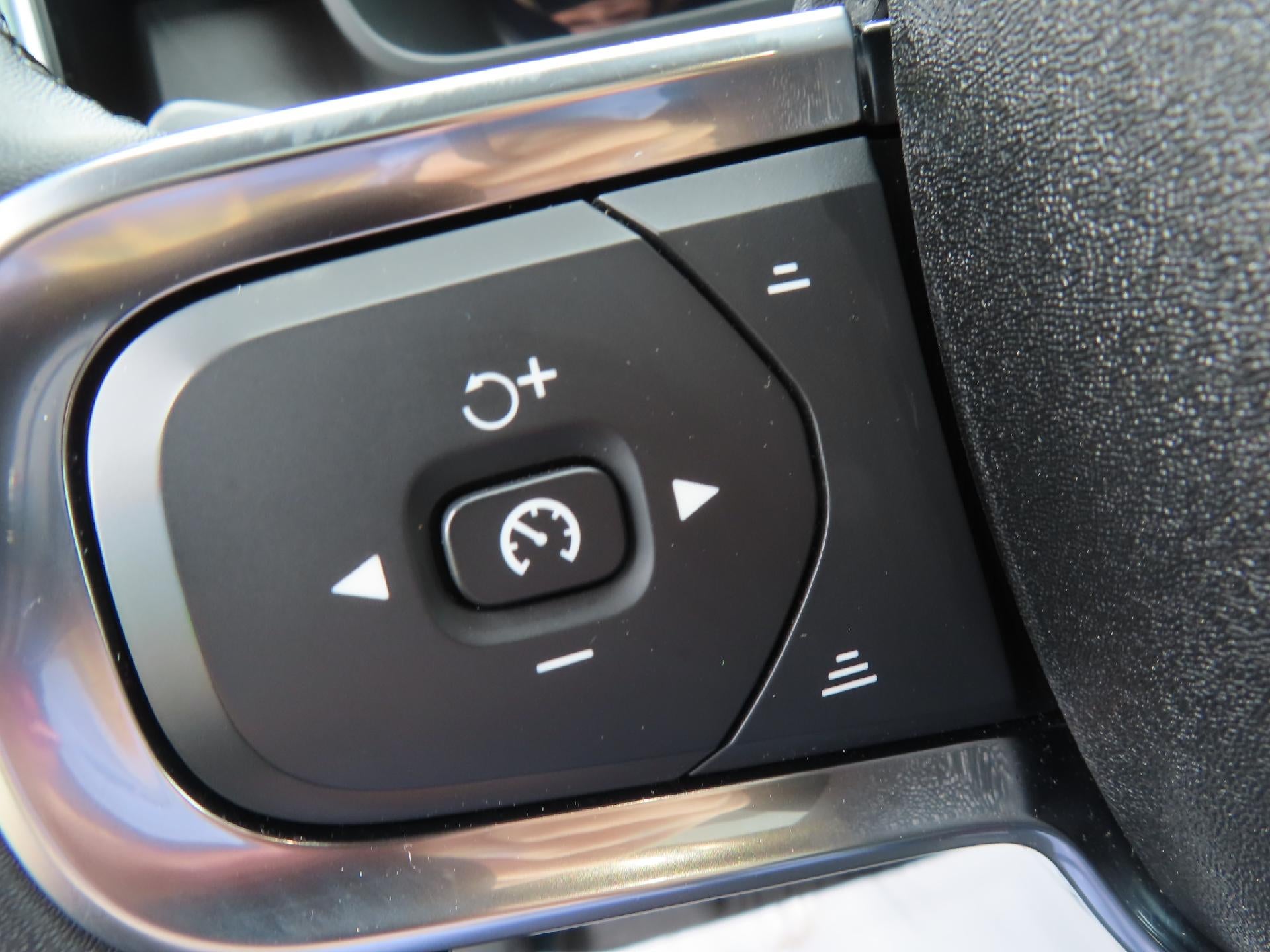 2023 Volvo C40 Recharge Pure Electric Ultimate
