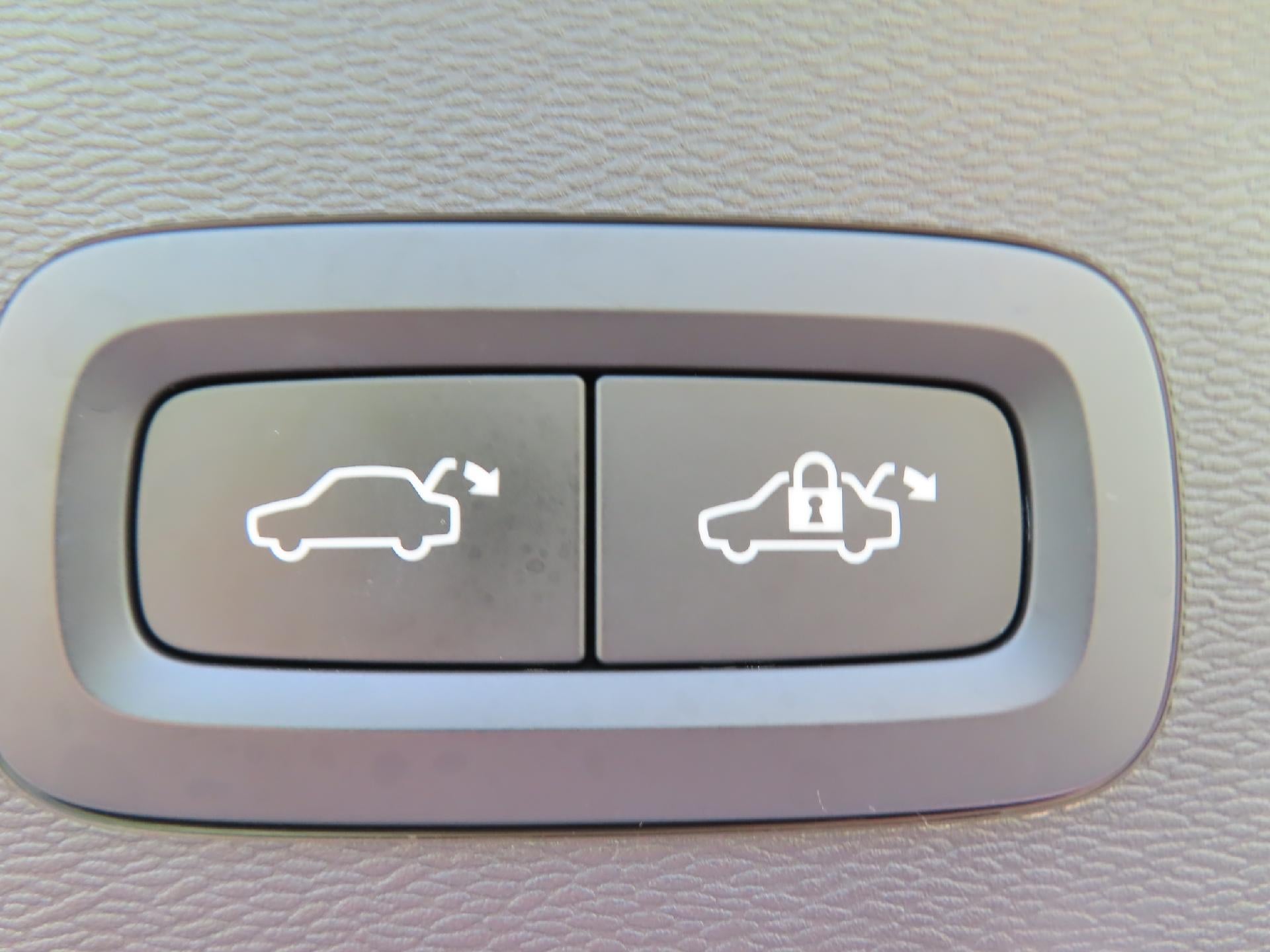 2023 Volvo C40 Recharge Pure Electric Ultimate