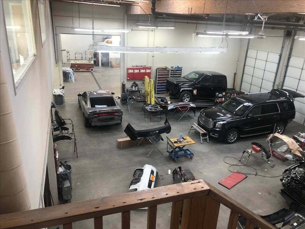 Collision Center Shop